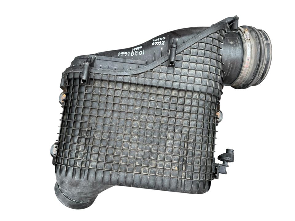Air filter housing A0190944502 Mercedes-Benz Trucks ACTROS MP4 / MP5 2018