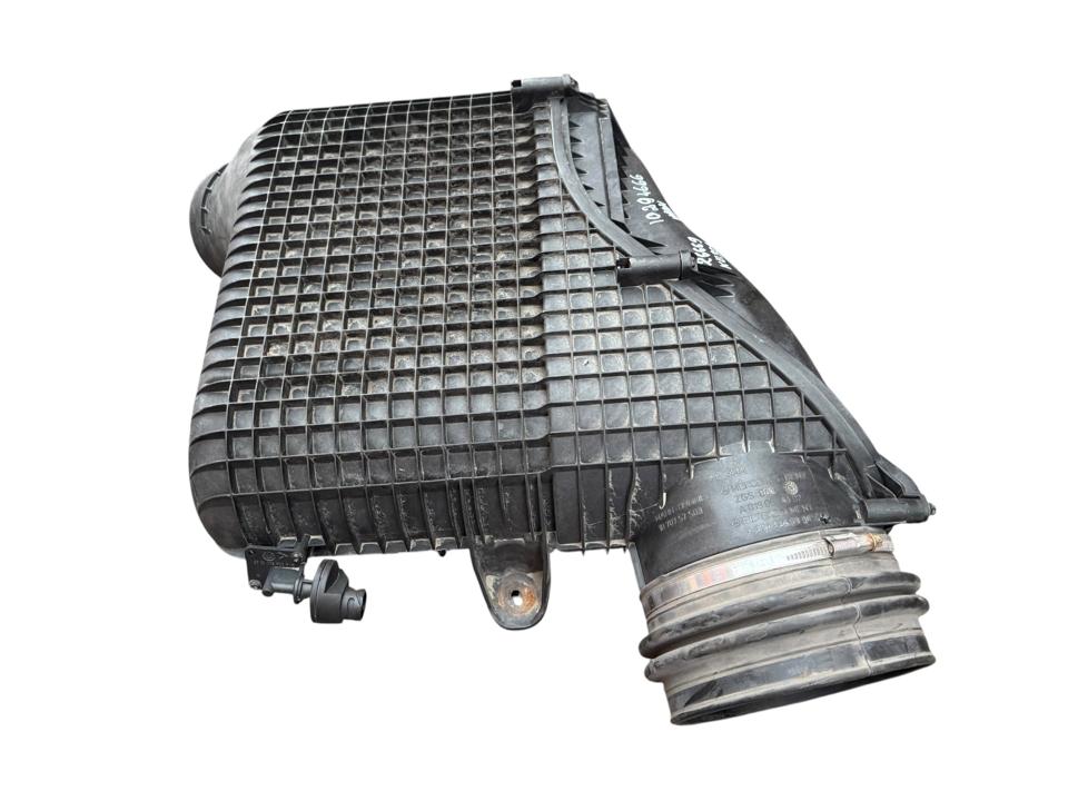Air filter housing A0190944502 Mercedes-Benz Trucks ACTROS MP4 / MP5 2018