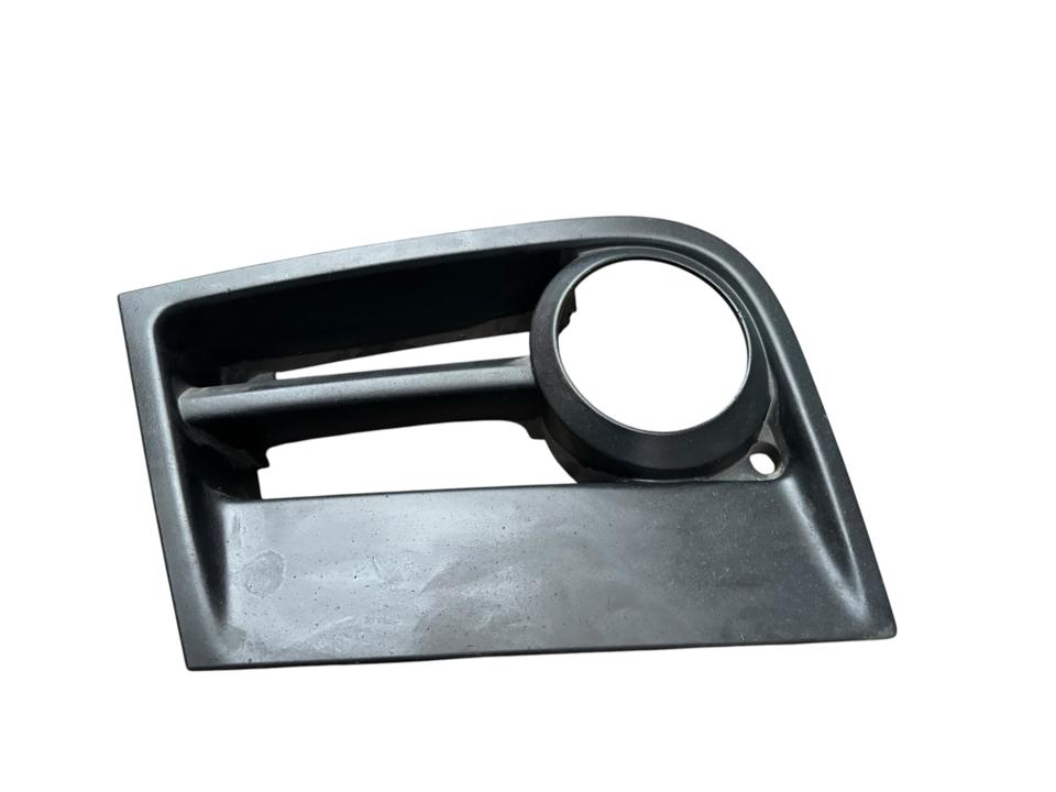 Plastikinė apdaila A9608857874 Mercedes-Benz Trucks ACTROS MP4 / MP5 2018