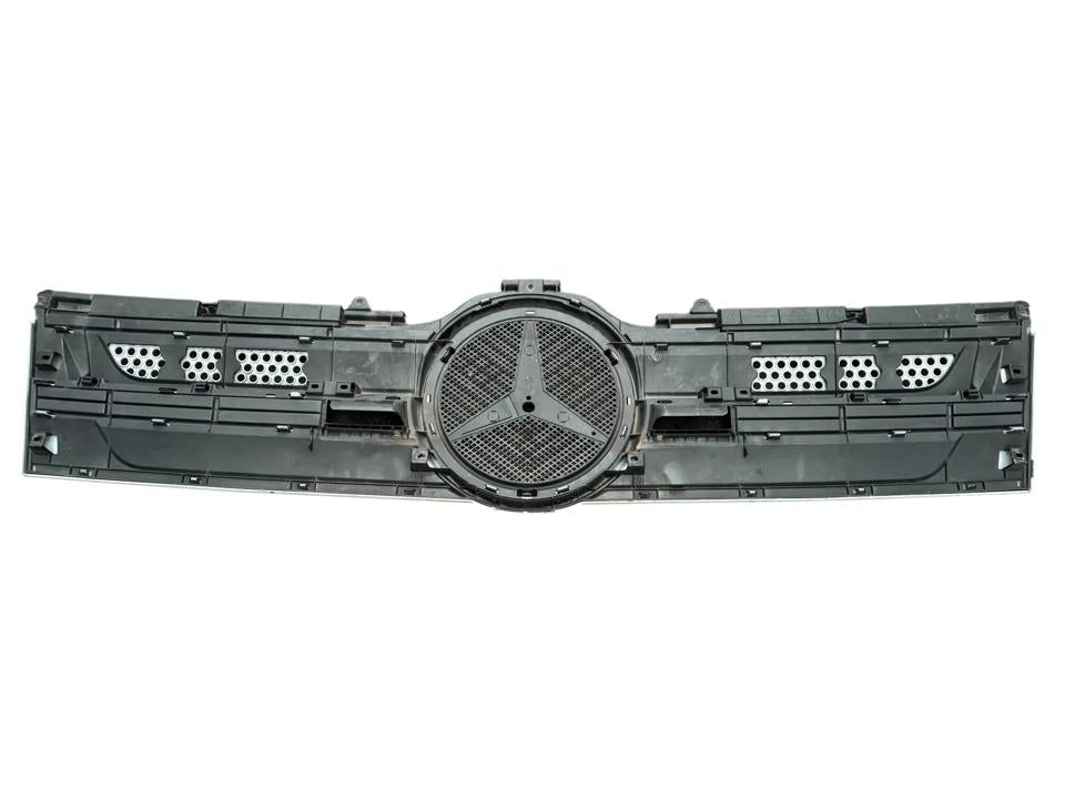 Hood, bonnet grill A9607500618 Mercedes-Benz Trucks ACTROS MP4 / MP5 2018