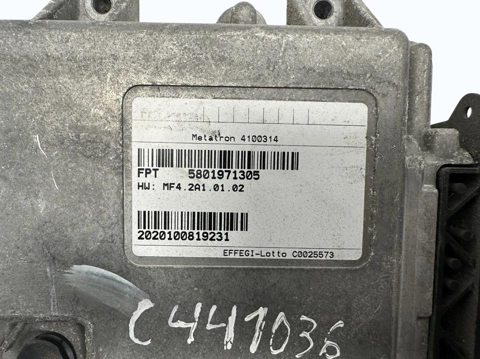 Комплект зажигания 5801971305 Iveco Trucks S-WAY 2021
