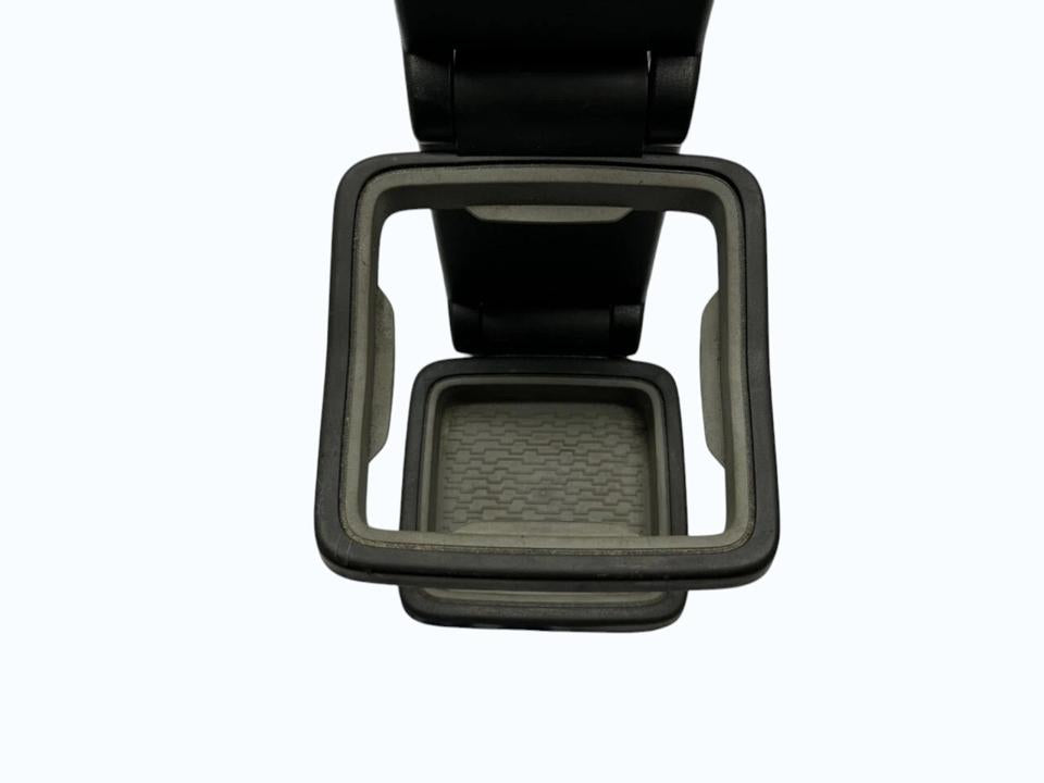 Подстаканник 82281976 Volvo Trucks FH II 2020