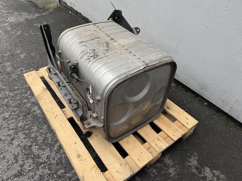 Exhaust catalyst A0024903414 Mercedes-Benz Trucks ATEGO 2 2010