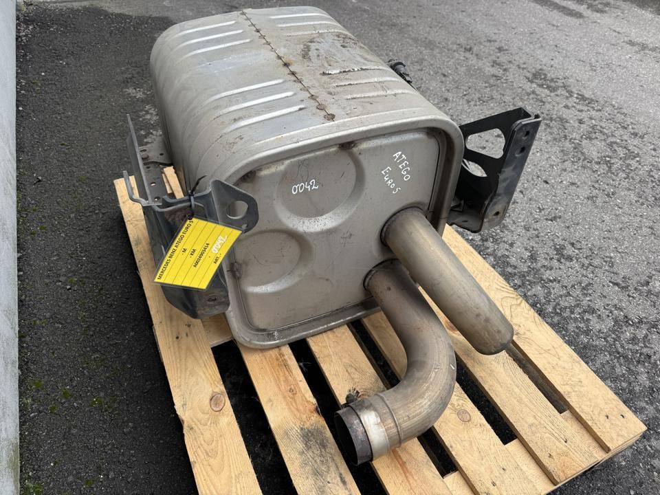 Exhaust catalyst A0024903414 Mercedes-Benz Trucks ATEGO 2 2010