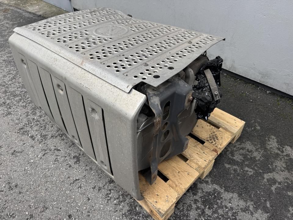 Exhaust catalyst A0114903812 Mercedes-Benz Trucks ANTOS 2017
