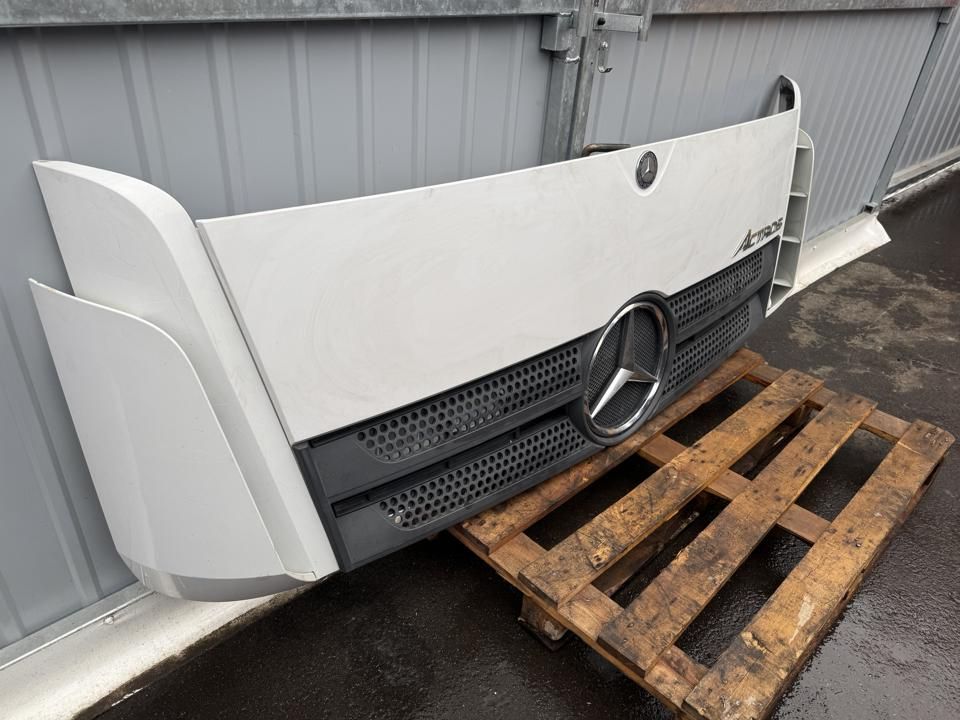 Kapotas, variklio dangtis A9607500309 Mercedes-Benz Trucks ACTROS MP4 / MP5 2018