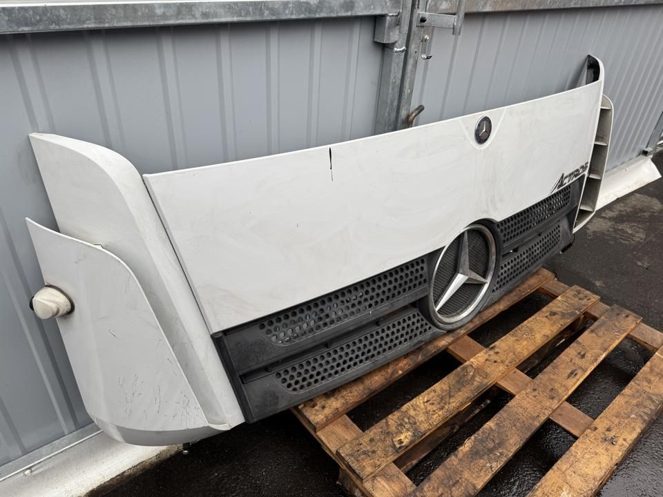 Hood, bonnet A9607500909 Mercedes-Benz Trucks ACTROS MP4 / MP5 2019