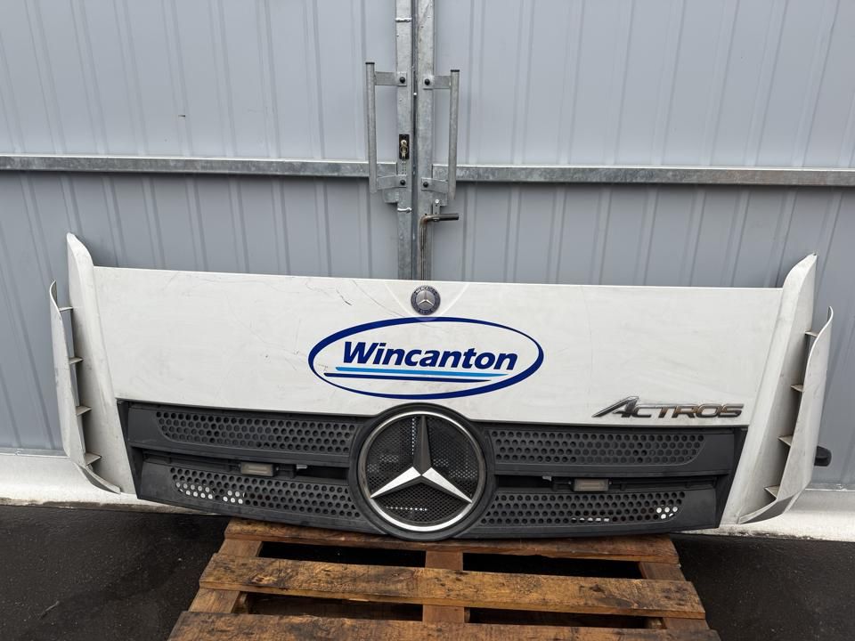 Hood, bonnet A9607500309 Mercedes-Benz Trucks ACTROS MP4 / MP5 2017