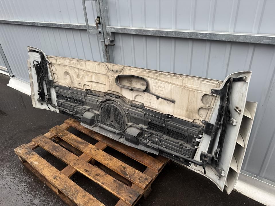 Hood, bonnet A9607500309 Mercedes-Benz Trucks ACTROS MP4 / MP5 2017