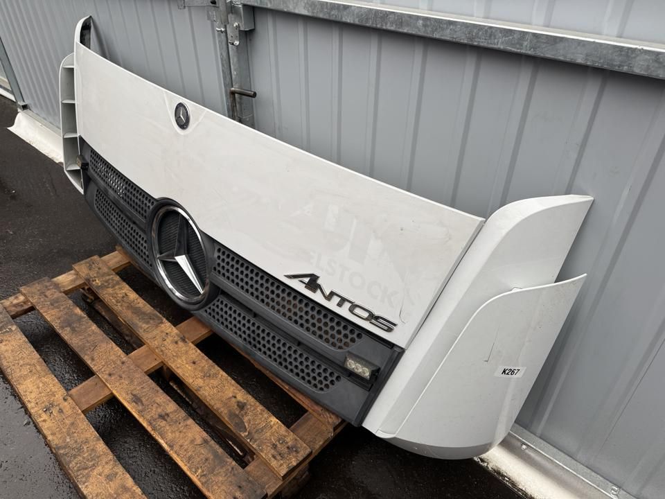 Hood, bonnet A9607500309 Mercedes-Benz Trucks ANTOS 2017