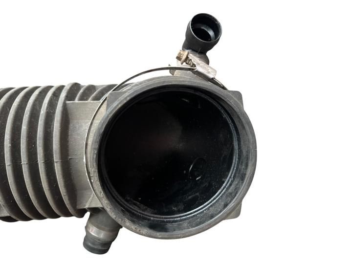 Air intake hose A9605284682 Mercedes-Benz Trucks ACTROS MP4 / MP5 2018