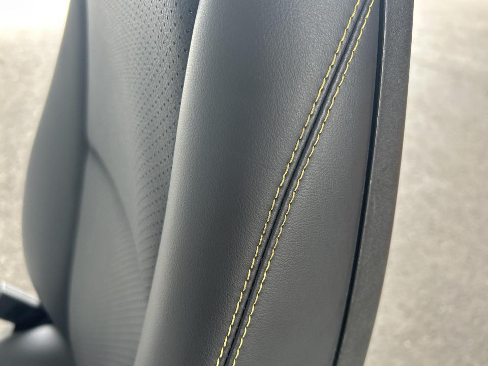 Passenger seat 2474716 Scania R II 2018