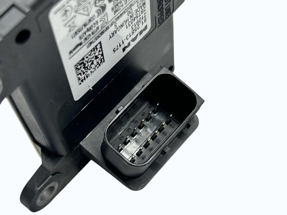 Aklos zonos atstumo daviklis 81258131175 MAN Trucks TGX II 2022