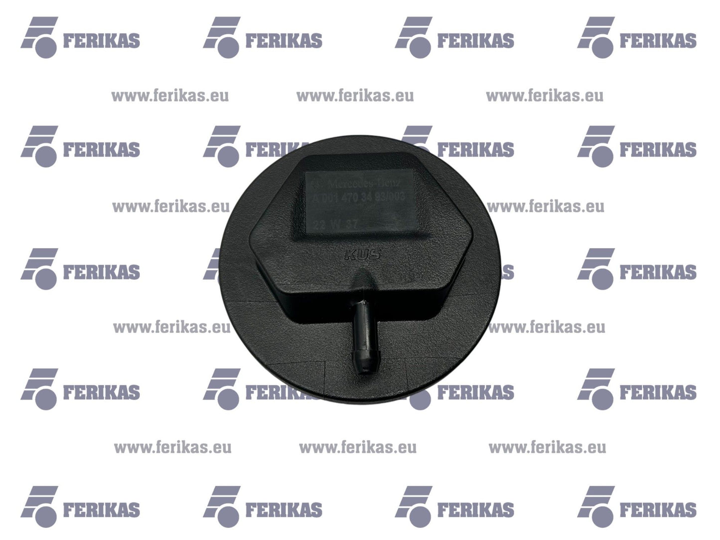 Fuel level sensor cap, breather