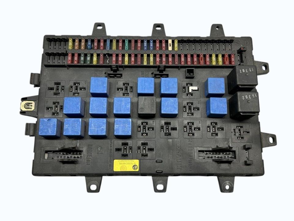 Saugiklių blokas 5010428876 Renault Trucks MAGNUM 1999