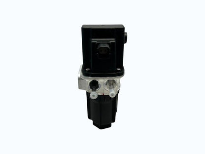 NEW Mercedes Benz AdBlue pump A0001409678
