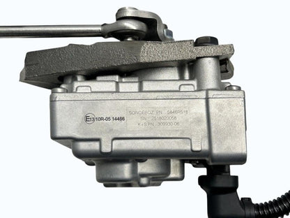 NEW MAN EGR valve 51081506199