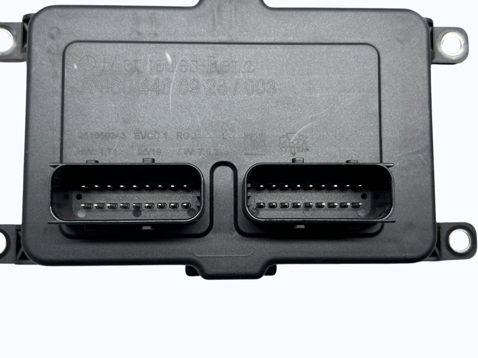 NEW Mercedes Benz EVCC1 control unit A9604460926