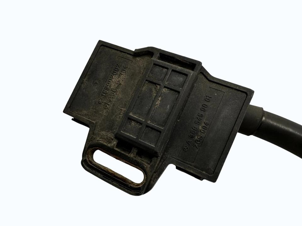 Реле батареи A0095429118 wire Mercedes-Benz Trucks ACTROS MP4 / MP5 2019