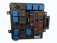 Fuse box 5010516886 Renault Trucks MIDLUM 2003